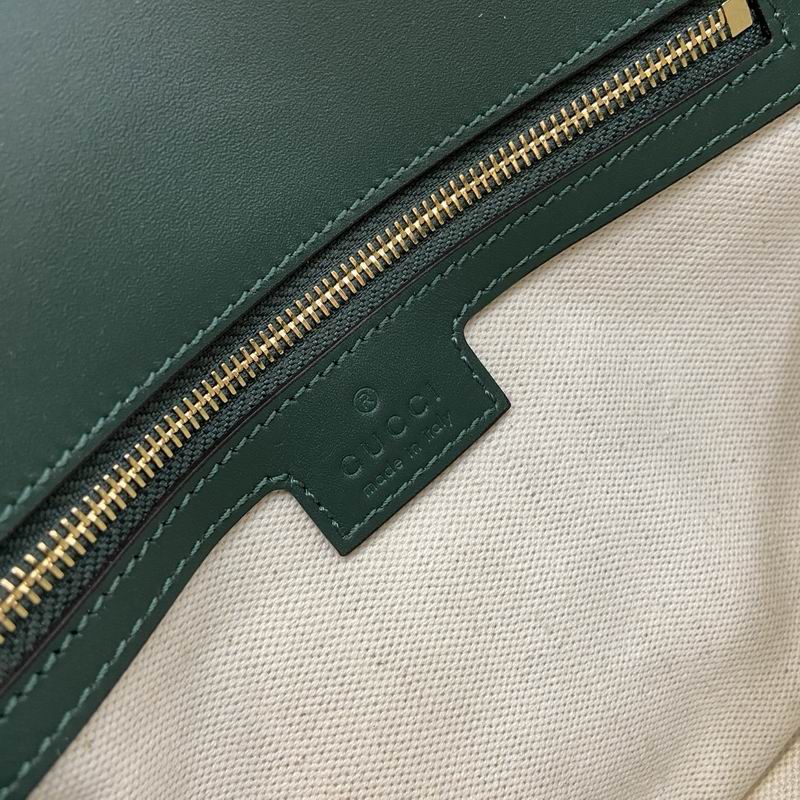815715 26.5x16.5x8.5cm MP1